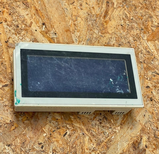 Mitsubishi – F930GOT‑BWD‑E – 4.4″ F900 GOT Graphic Touch Terminal, 24 V DC