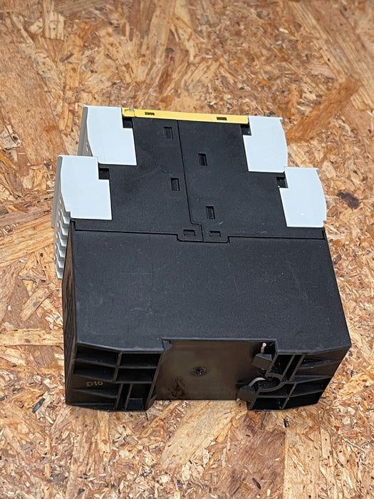 Siemens – 3TK2828-2BB41 – SIRIUS Safety Relay with Enabling Circuits (24 V DC)
