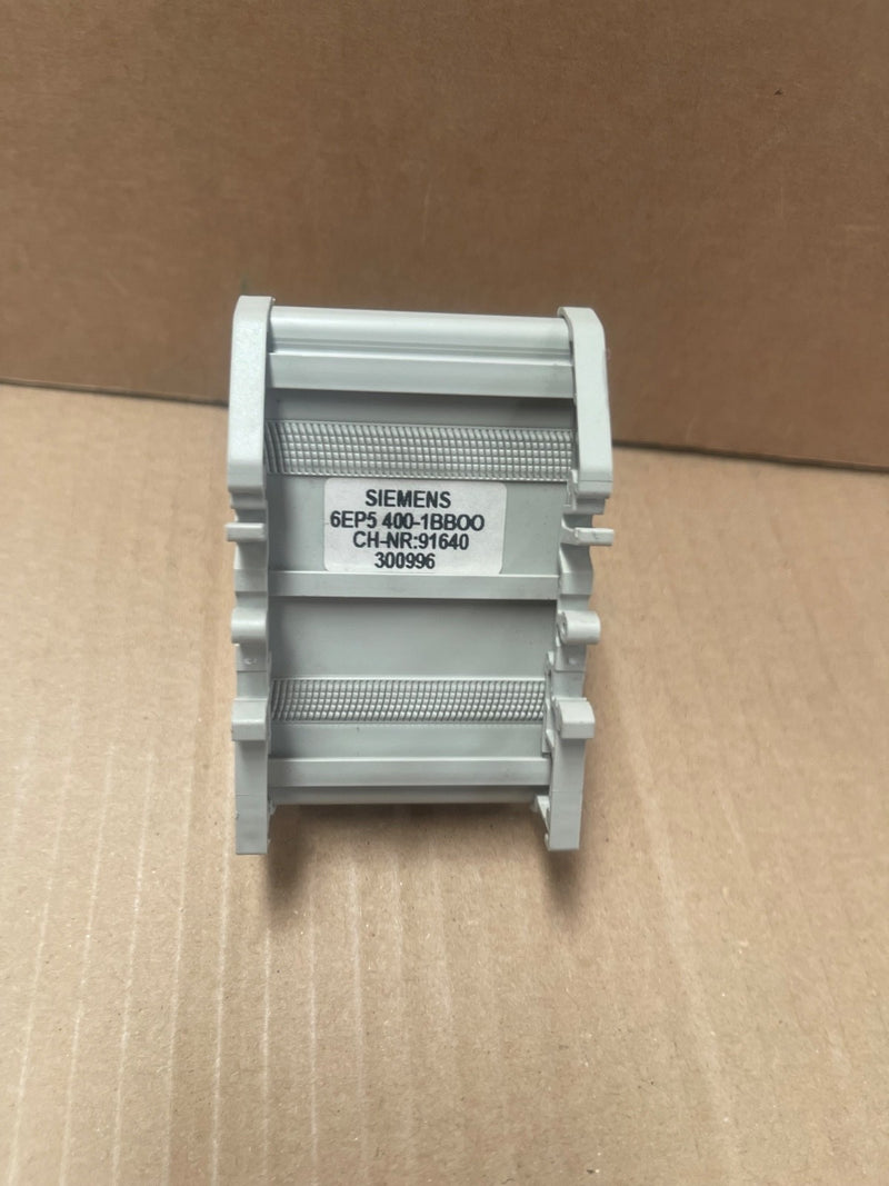 Siemens – 6EP5 400-1BB00 – Interface Module 14-Pin IDC to Screw Terminals