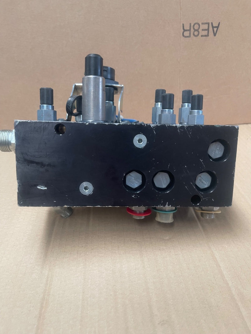 HYDAC – 2599461 – BW/BJ Hydraulic Control Manifold (John Deere AXE53383)