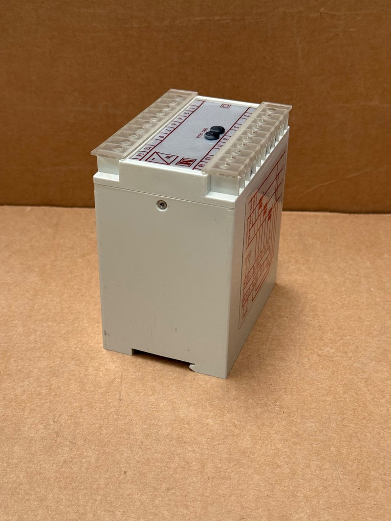 Multitek – M100‑WA5 – 3‑Phase 4‑Wire Unbalanced Watt Transducer, 0–20mA / 0–10V