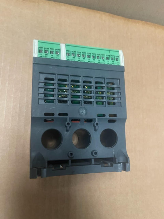 Schneider Electric TeSys T - LTMR100CBD - Motor Controller 6 Inputs 3 Outputs
