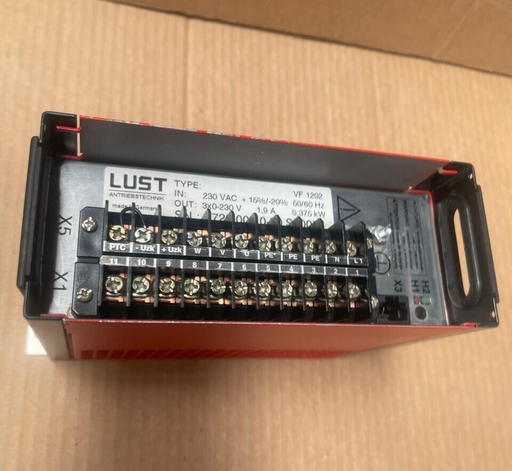 LUST - VF1202 - SMARTDRIVE VF1000S Frequency Inverter, 0.37 kW, 230V AC