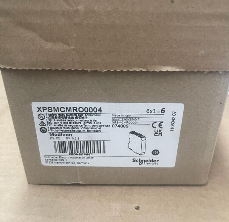 Schneider Electric Modicon XPSMCMRO0004 4xSafety Relay Outputs