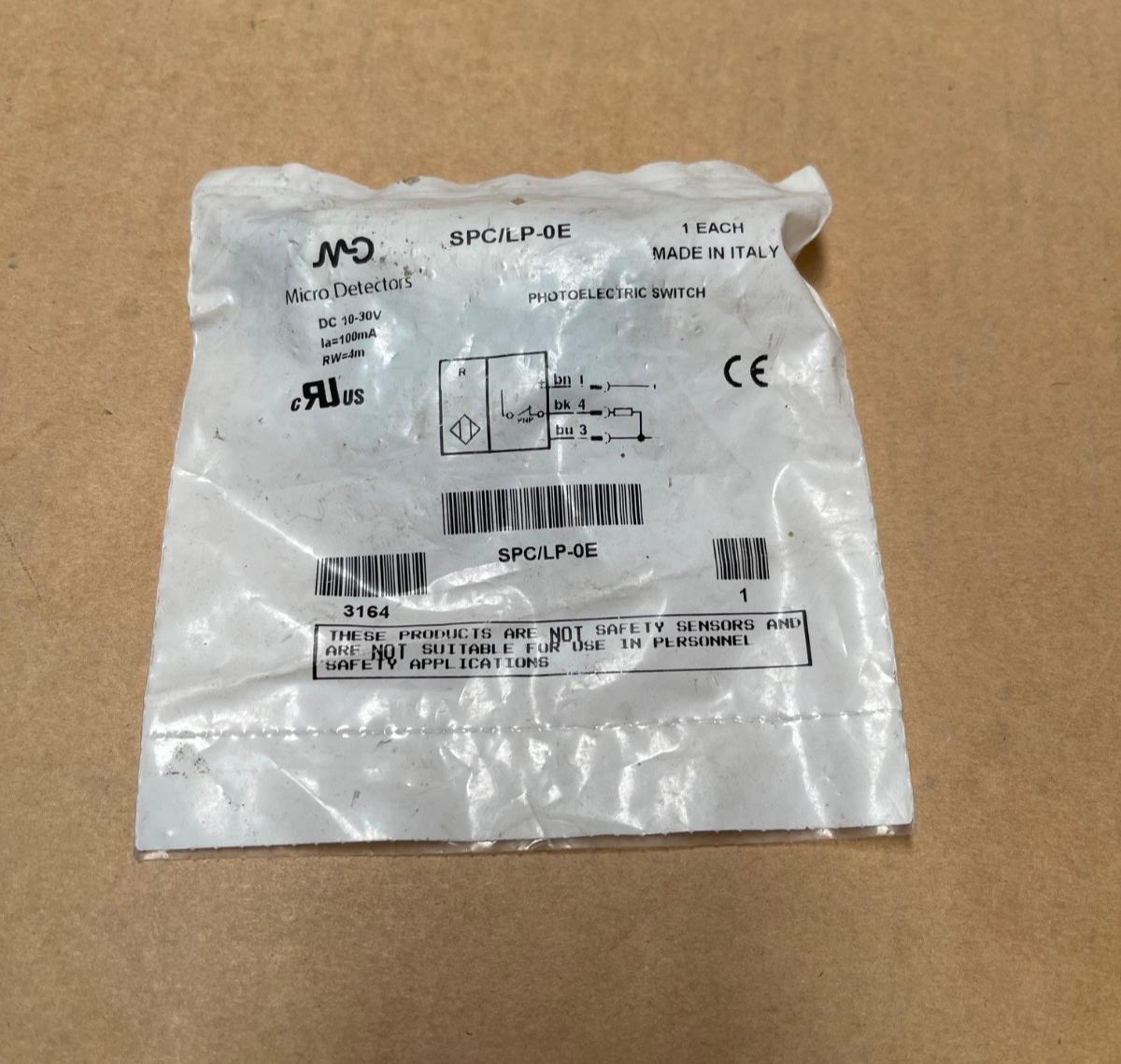 Micro Detectors – SPC/LP‑0E – Polarised Photoelectric Sensor (PNP Outp ...