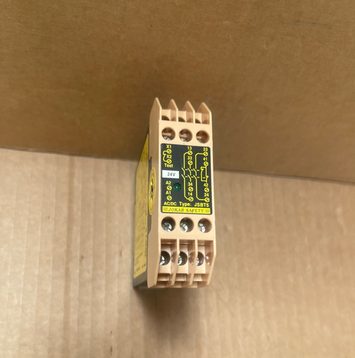 Jokab Safety – JSBT5 24 VAC/DC Safety Relay (3 NO + 1 NC)
