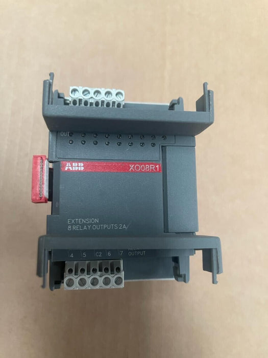 ABB - 1SBP260101R1001 - XOO8R1-B4.0 - Extension Output Module