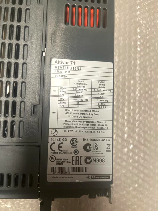 Schneider Electric Altivar 71 ATV71HU15N4 1.5kW - 2HP AC Speed Drive