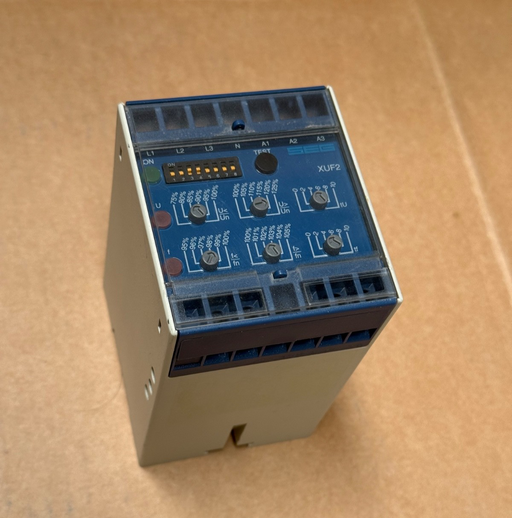 SEG (Woodward) – XUF2 – Voltage & Frequency Protection Relay, 100–400 VAC
