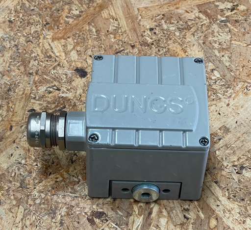 Dungs - LGW150A4/2 - Differential Pressure Switch, 30–150 mbar, IP65