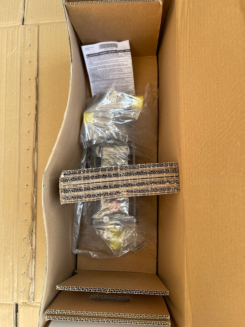 Schneider Electric – SH31004P12A2300 – SH3‑100 AC Servo Motor 10 Nm 2× M23