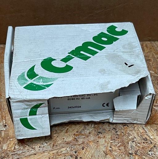 Comadan (C‑Mac) – RP33‑1‑3‑400 – Three‑Phase Voltage Monitoring Relay, 400 VAC