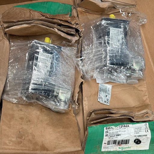 Schneider Electric – BMH0701T26A2A – BMH Servo Motor, 1.4 Nm, 8000 RPM, IP65/67