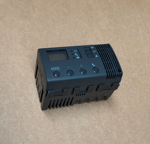 Gewiss – GW30702 – Playbus Electronic Summer/Winter Thermostat, 230 V 50 Hz