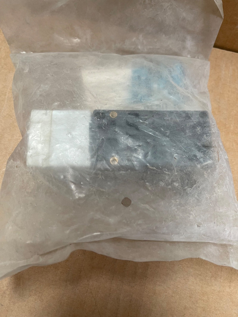 Siemens – 3RG4041‑6AG01 – SIMATIC PXI240 Inductive Sensor 40×40 mm