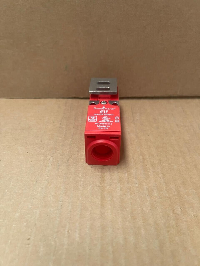 Allen-Bradley - 440K-E33041 - Elf Tongue Interlock Switch, 2NC, 90° Actuator