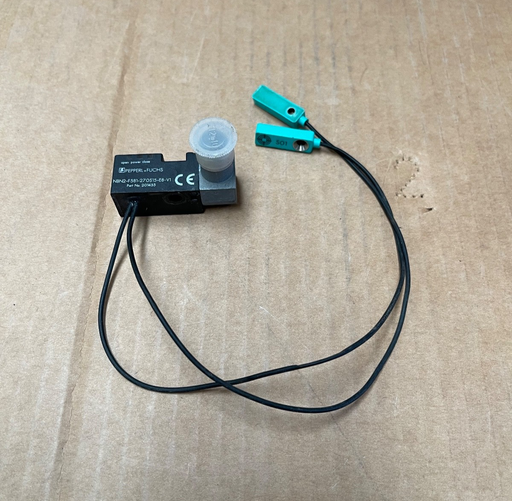 Pepperl + Fuchs – NBN2‑F581‑270S15‑E8‑V1 – Inductive Proximity Sensor