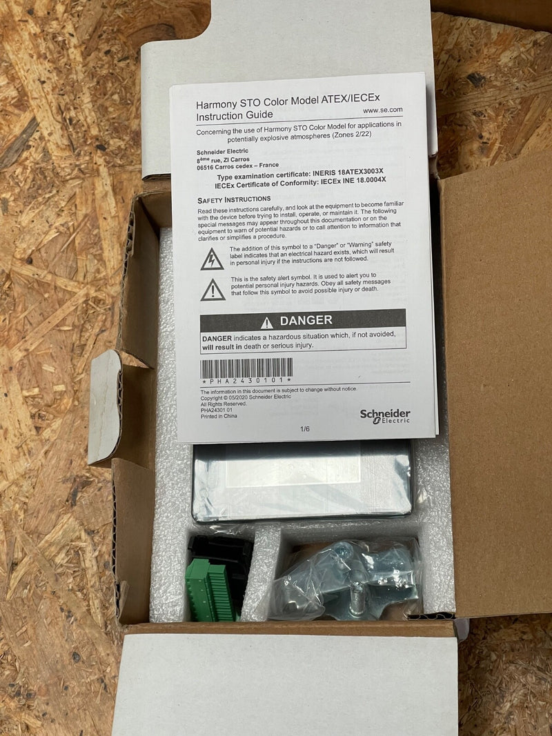 Schneider Electric – HMISTO705 – Magelis STO 4.3″ TFT Touchscreen HMI, 12–24 VDC