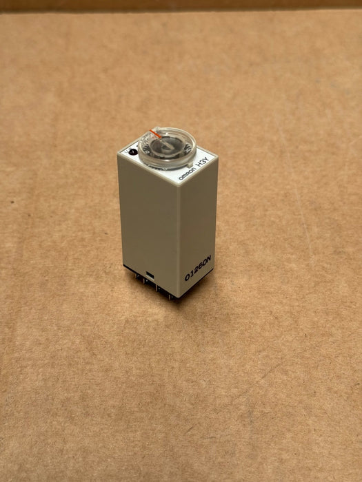 Omron – H3Y‑4 – Solid‑State 4PDT ON‑Delay Timer, 14‑Pin Socket, 0.5 s–3 h Range