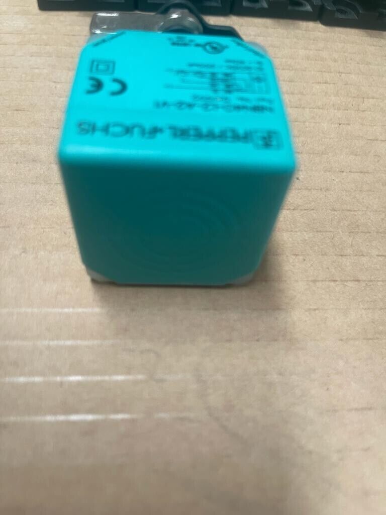 2xPCs Pepperl+Fuchs NBN40-L2-A2-V1 / 120992 Inductive Sensor