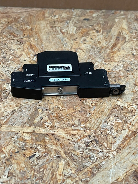 Novaris – SL2‑7V5 – High‑Energy Signal‑Line Surge Protector, 7 VDC Clamp