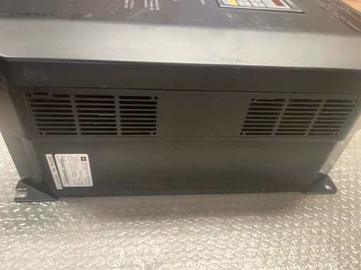 TOSHIBA Transistor Inverter Tosvert VFSXN-2110P 200V-11kW