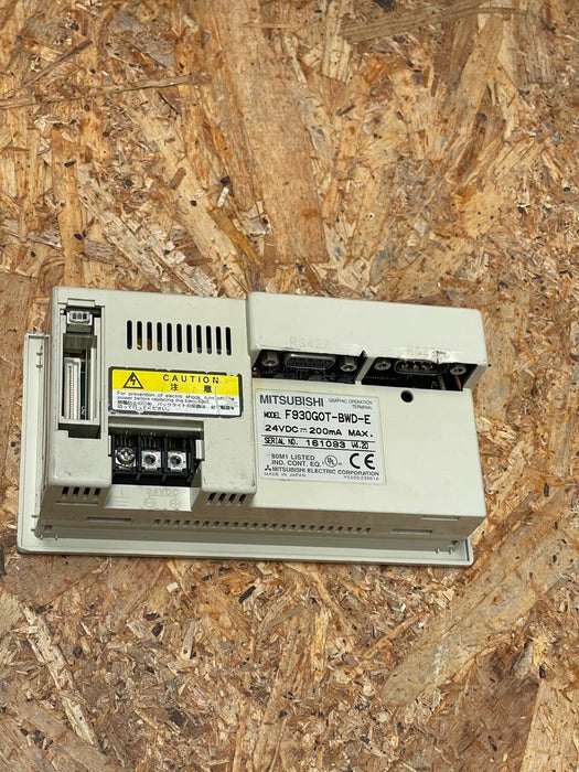 Mitsubishi – F930GOT‑BWD‑E – 4.4″ F900 GOT Graphic Touch Terminal, 24 V DC