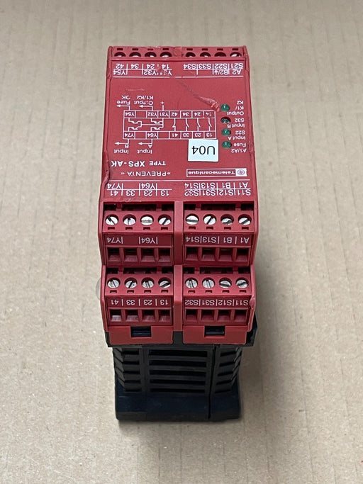 Schneider Electric – XPSAK311144P – Preventa Safety Relay Module 24 VAC/DC
