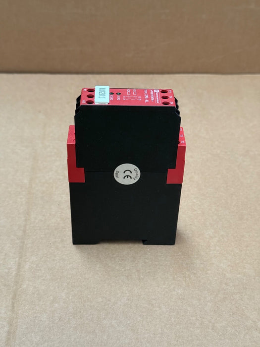 Telemecanique – XPSAL5110 – Safety Relay 24 VAC/DC, 2 NO Outputs, Preventa Serie