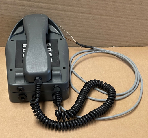 VERSHOVEN – A24 – Industrial Weatherproof Telephone (IP66 Marine/Plant)