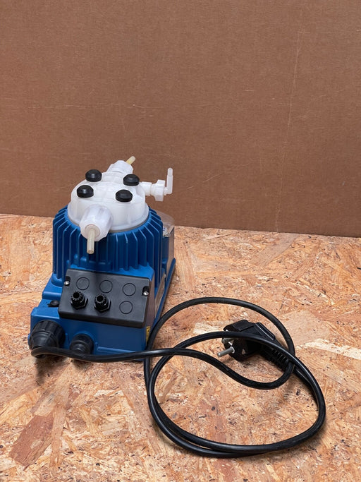 SEKO Tekna – TCK 603 NHH0000 – Digital Electromagnetic Dosing Pump (PVDF, FKM)