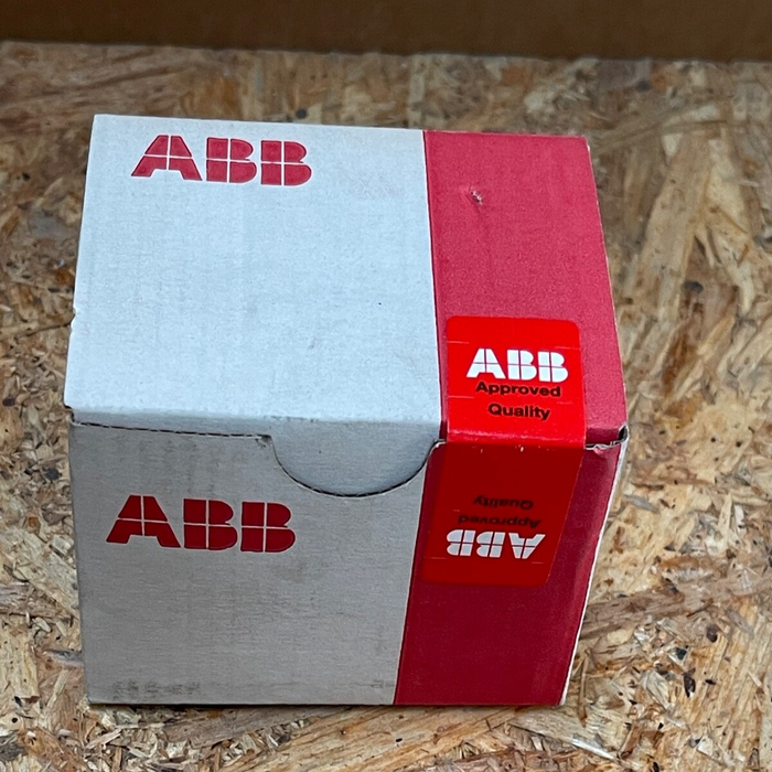 ABB – 1SAP240100R3001 (DC532) – 16 DI/16 DC Digital I/O Module, 24 V DC