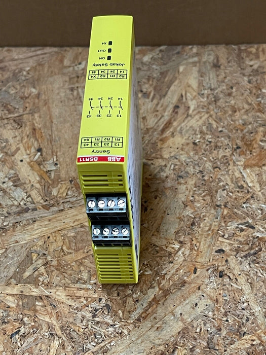 ABB – 2TLA010040R0200 – Sentry BSR11 24 V DC Safety/Expansion Relay, 4NO