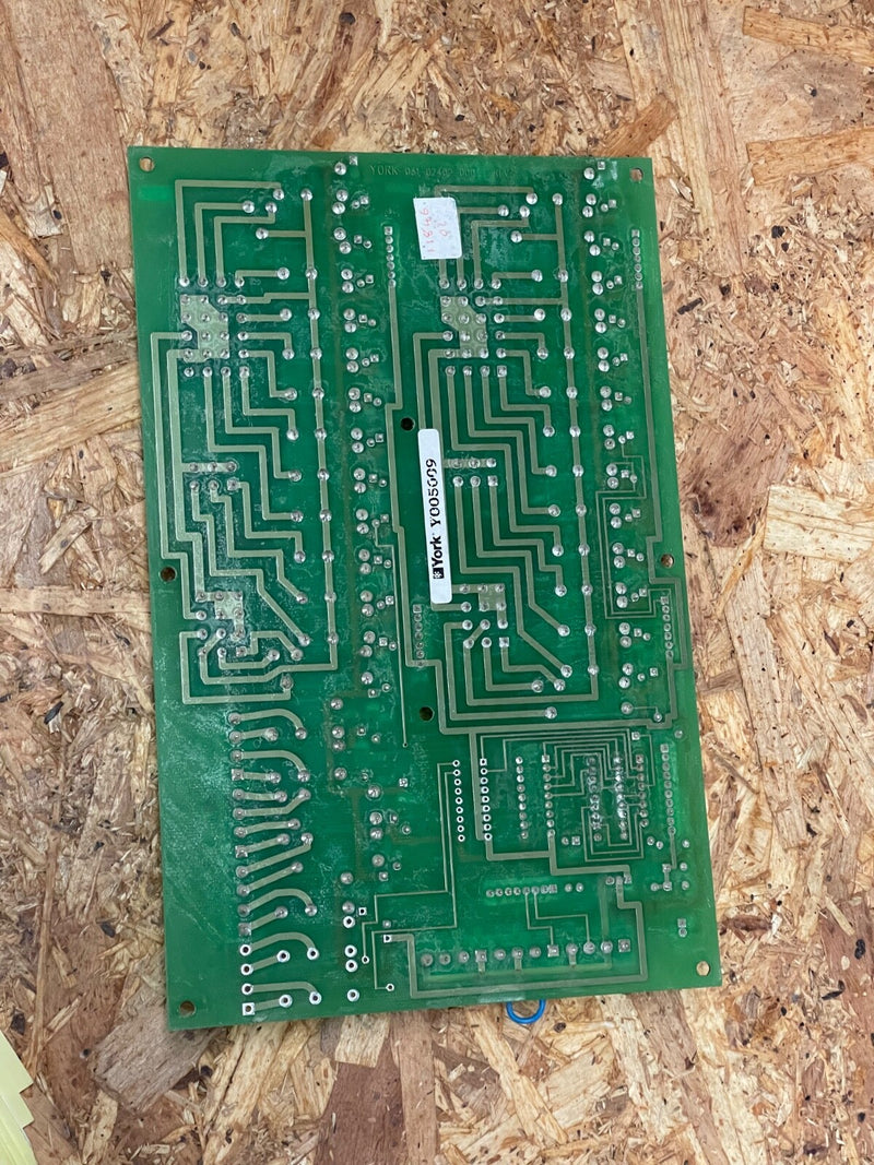 York – 031‑02402‑00 – YRHIP Output Relay Board