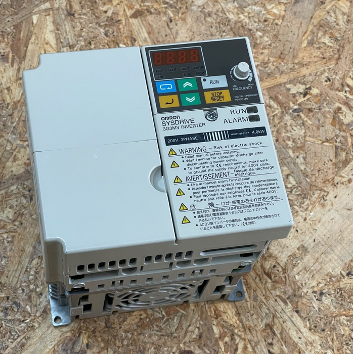Omron – 3G3MV‑A2040 – SysDrive 3G3MV Compact Inverter, 4.0 kW, 200–230 V, 24 A