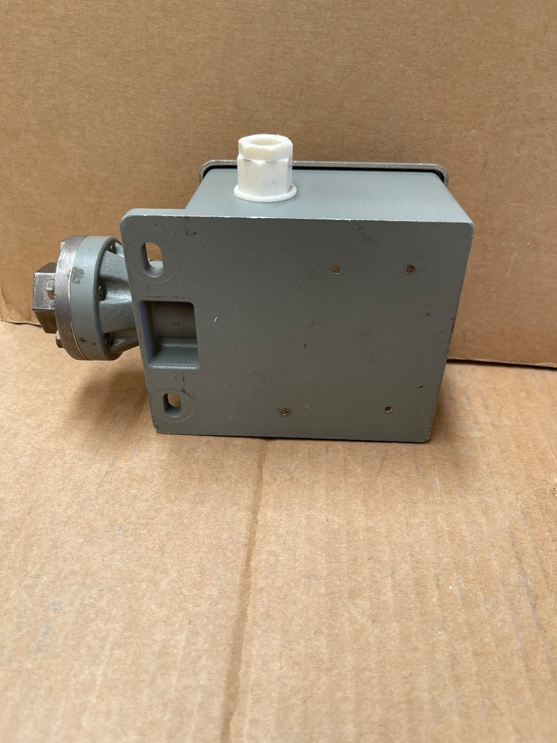 SOR – 4RM-K4-M2-C2B-X – Industrial Pressure Switch 0.15–20 bar