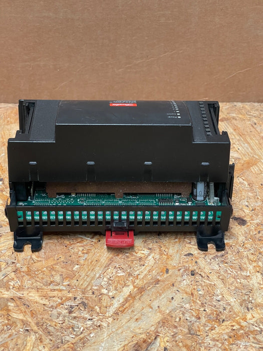 Danfoss – 080Z0006 – AK‑XM 204A Extension I/O Module (8 Relay Outputs)