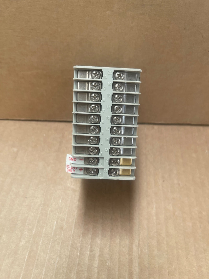 Keyence – EX-V05P – High-Speed Digital Displacement Inductive Sensor / Amplifier