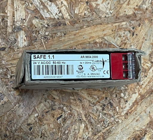 Riese Electronic – AR.9654.2000 – SAFE 1.1 Dual‑Channel Safety Relay, 24 VAC/DC