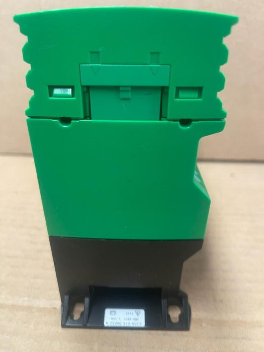 Control Techniques Commander - C200-024 00032 A 1.1kW VFD Motor Speed Controller