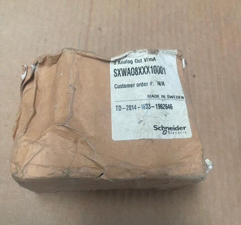 Schneider Electric - SXWA08XXX10001 - SpaceLogic 8-Channel Analog Output Module