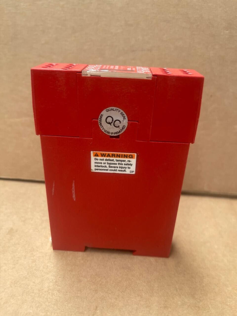 Allen-Bradley - MSR14T - Minotaur Monitoring Safety Relay