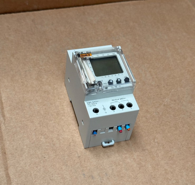 Merlin Gerin – 15850 – 1‑Channel Digital Programmable Time Switch 16 A