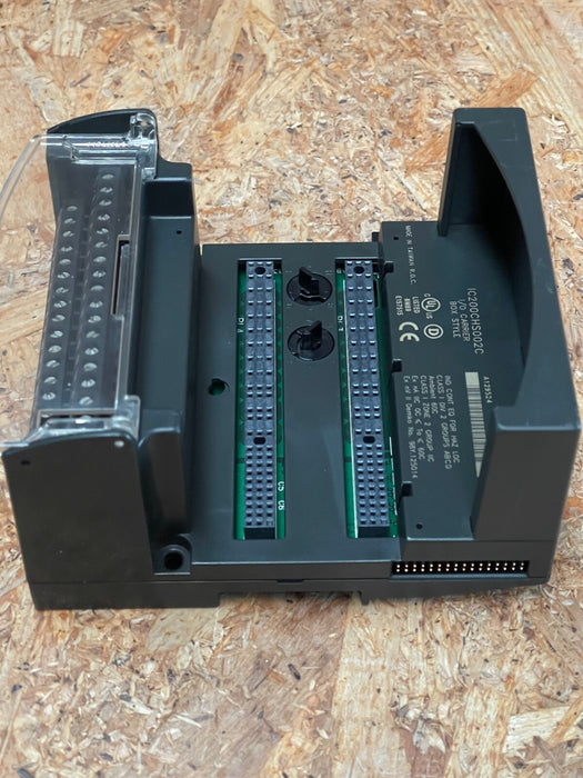 GE Fanuc – IC200CHS002C – VersaMax Box‑Style I/O Carrier 36-Terminal, 0–264 VAC