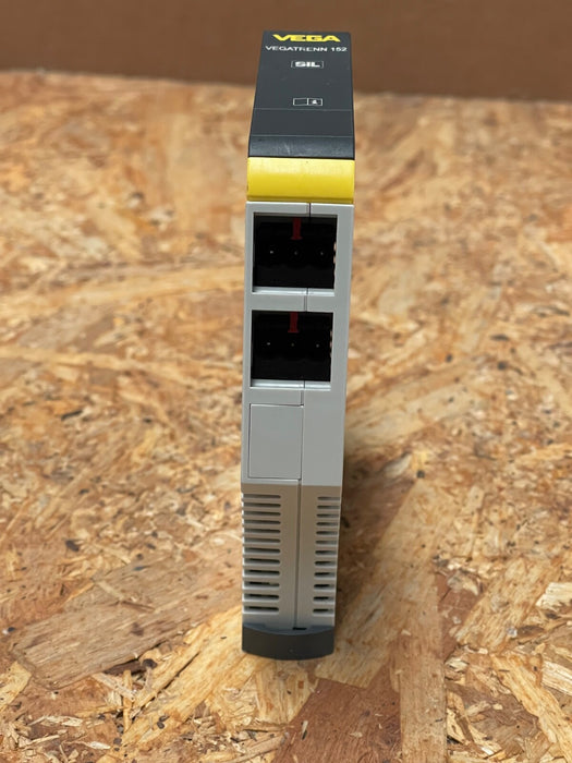 VEGA – VEGATRENN 152 (TRENN152.AMXSKXX) – 2‑Channel HART Isolating Barrier