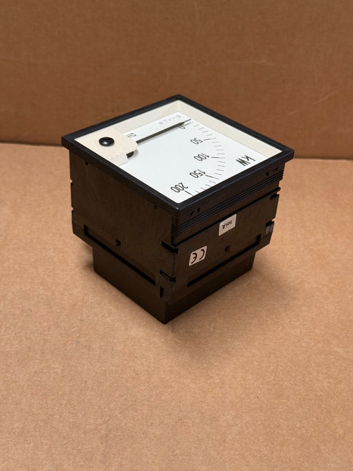 DEIF – 45719.5 – Analog kW Power Meter 96×96mm 400V 100/5A DIN 43807