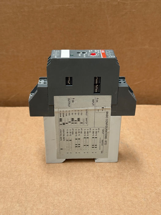 ABB – 1SVR040002R0500 CC‑U/RTD – Universal RTD Signal Converter 24–48VDC/24VAC