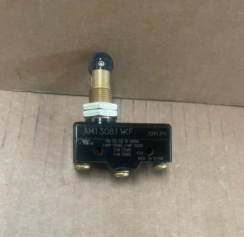 Panasonic – AM130811KF – Plunger Microswitch SPDT 10 A / 250 V AC