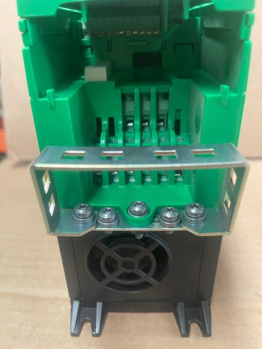 Control Techniques Commander - C200-024 00032 A 1.1kW VFD Motor Speed Controller