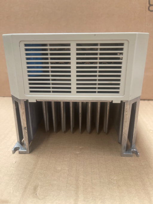 Siemens – 6SE3012-0BA00 – SIMOVERT P MicroMaster 1-Phase 230 V AC Drive (370 W)